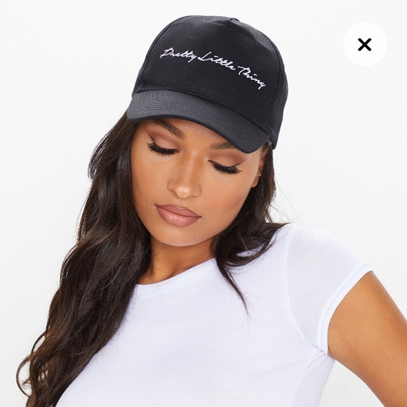 PrettyLittleThing Accessories - Pretty little thing embroidered baseball cap